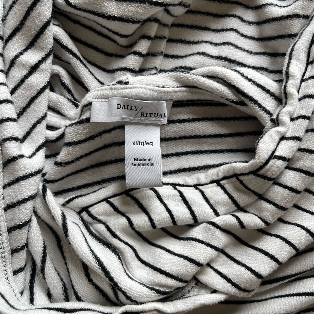 Daily Ritual Lightweight Hoodie - Picture 5 of 5